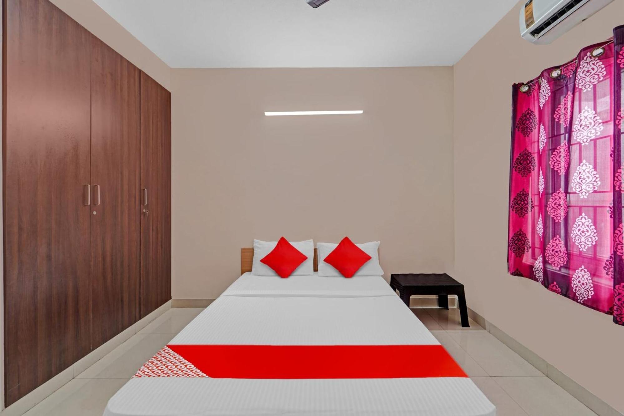Hotel O Grand Residency Gūduvāncheri エクステリア 写真